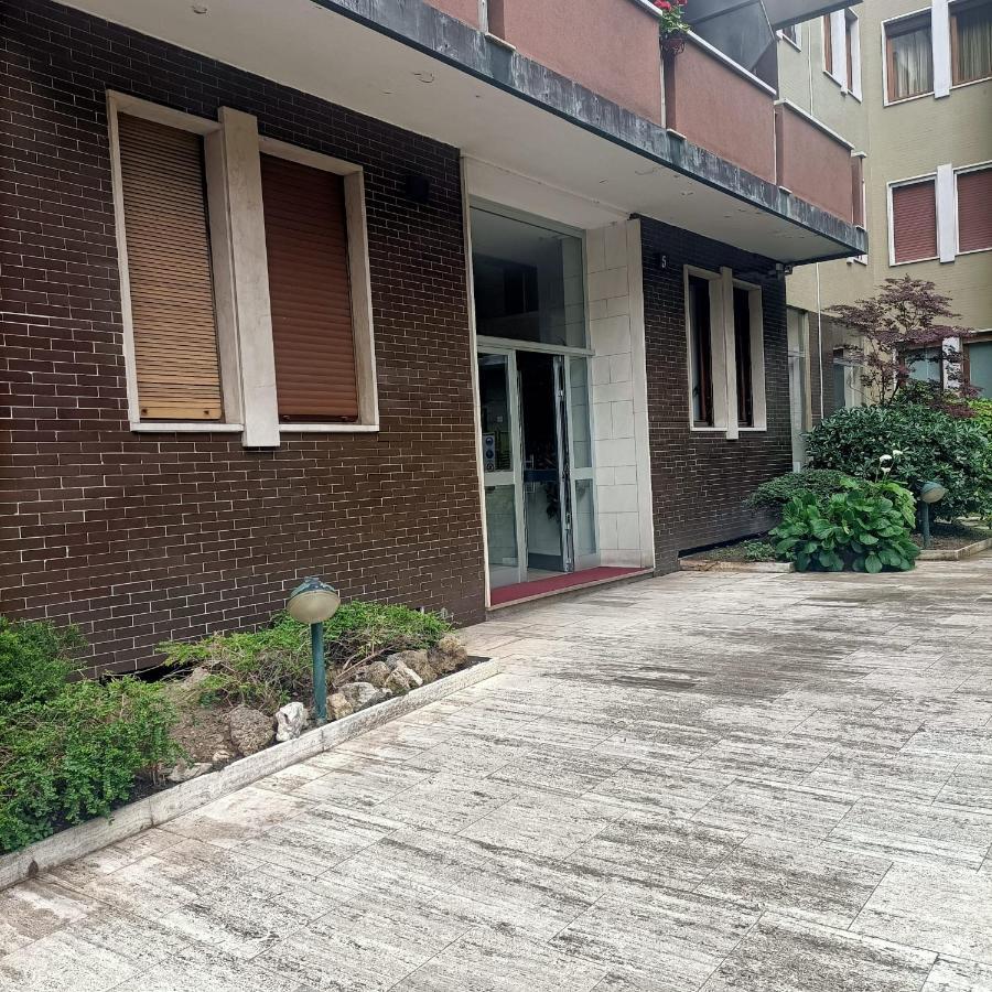 Egadi House Milão Exterior foto